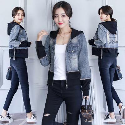 ÁO KHOÁC JEAN NỮ CÓ NÓN PHỐI ĐEN THÊU CHỮ - NK3805
